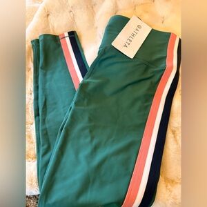 NWT Small Petite Athleta Side Stripe Interval Legging! Green